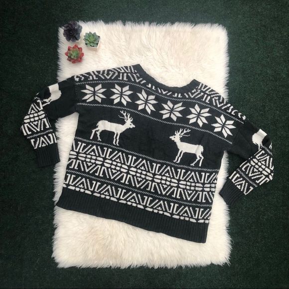 Reindeer Festive Folk Legend Cardigan Sweater - Picture 5 of 16
